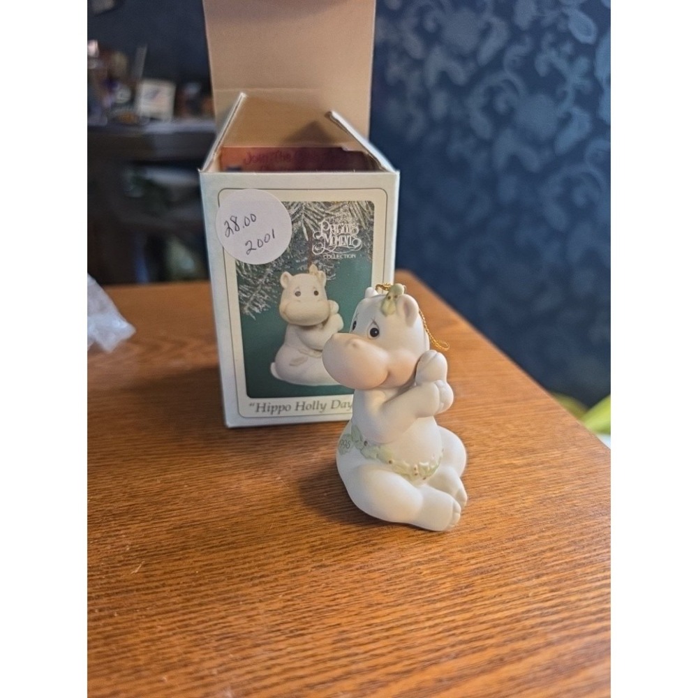 Precious Moments Hippo Holly Days Christmas Ornament by Enesco 520403‎